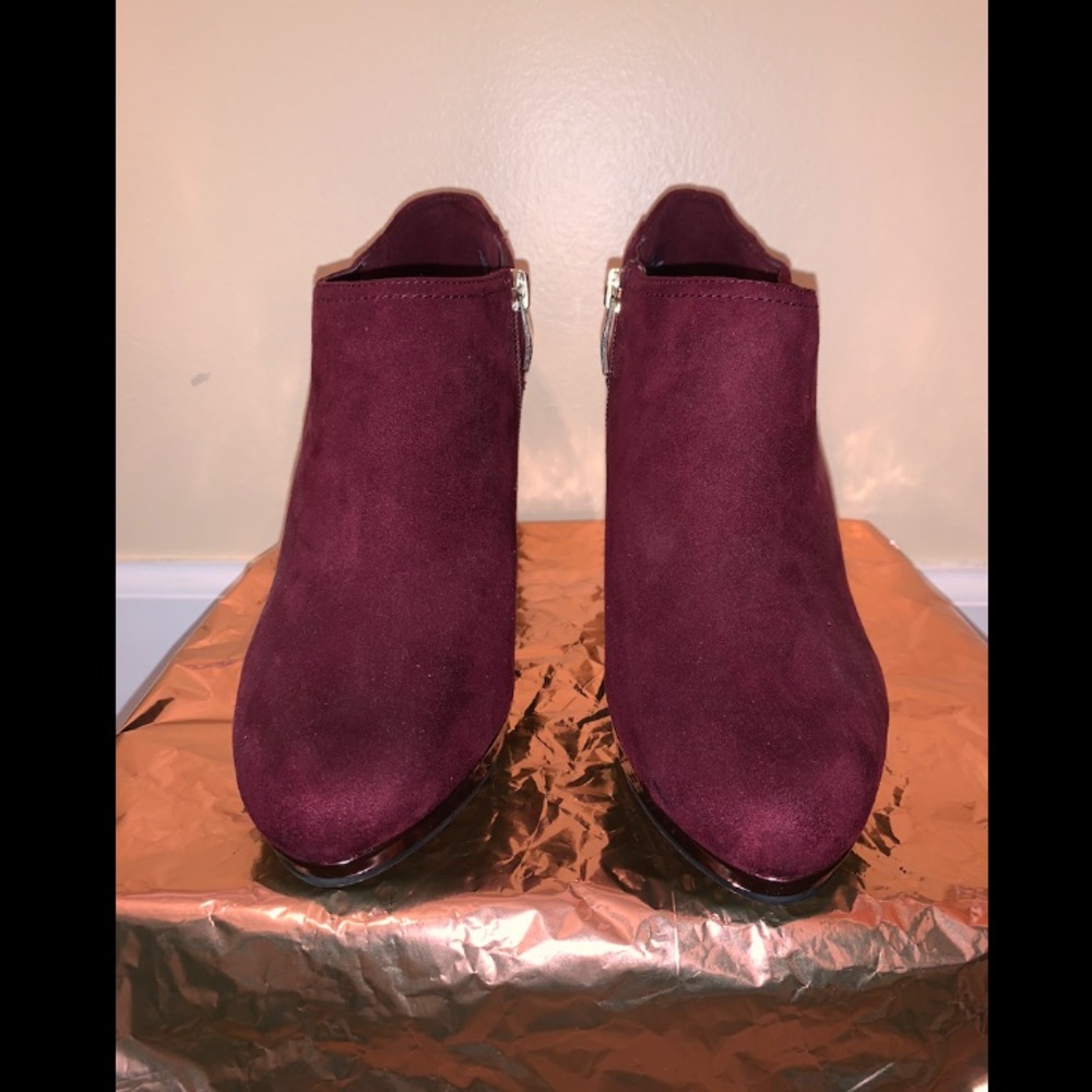 Wine velvet booties